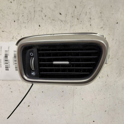 Kia Sorento Dash Air Vent Left Driver  2018 2017 2016