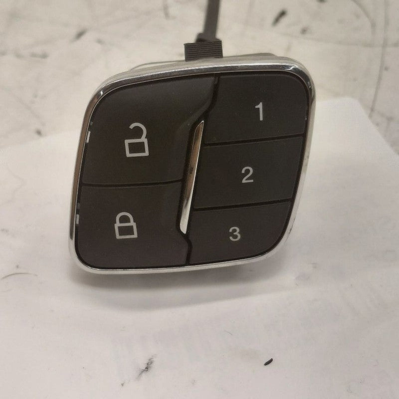 Ford Edge Driver Left Front Power Door Lock Switch  2019 2020 2021 202