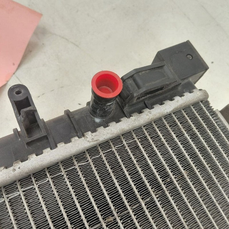 Radiator Fits 07-16 Volvo 80 Series