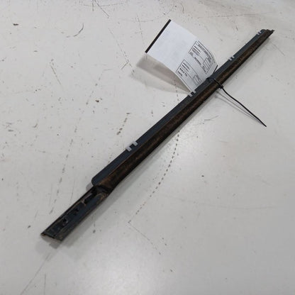 Kia Sportage Door Glass Window Weather Strip Trim Rear Left Driver Bac