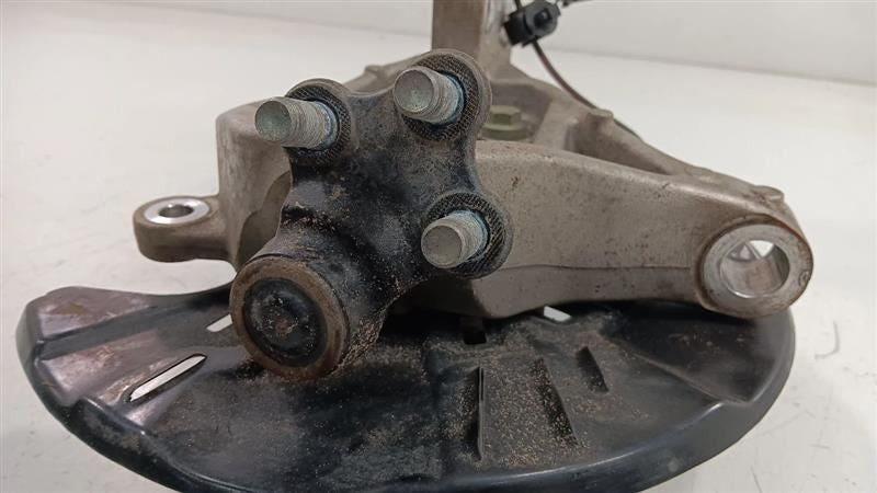 Driver Left Front Spindle Knuckle Bearing Hub Fits 17-19 IMPREZA OEM