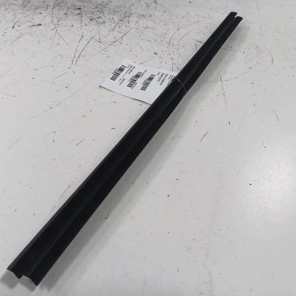Jeep Compass Right Front Weather Strip Interior 2017 2018 2019 2020 2021 2022