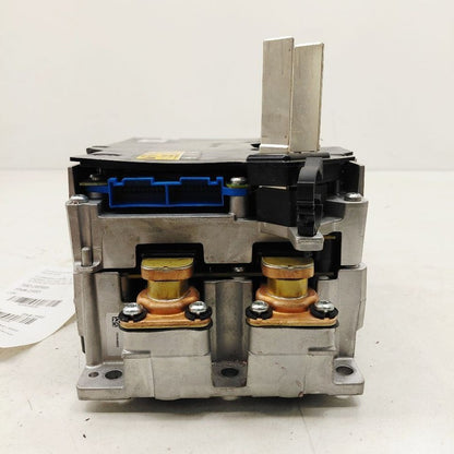 Driver Motor Control Module {Top Of Transmission} Fits 16-19 Chevy Vol