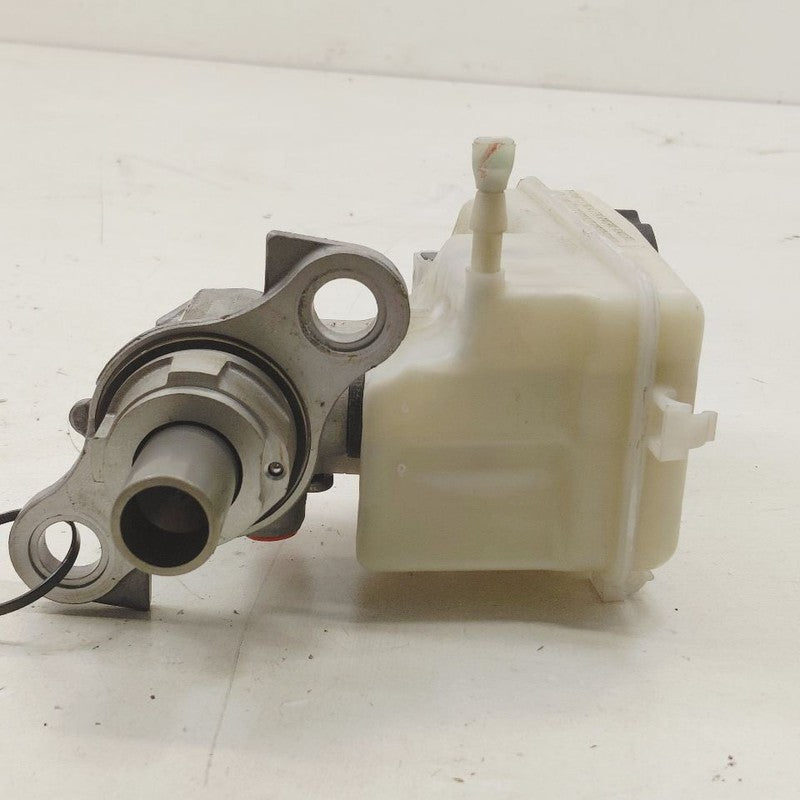 Brake Master Cylinder Fits 14-20 Chevy Impala