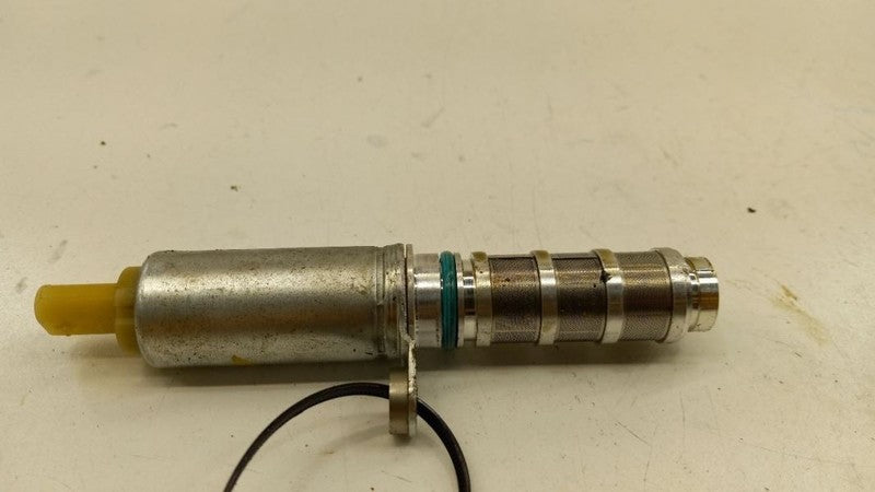 Chevy Malibu Variable Timing Oil Control Valve Solenoid Cylinder Head 
