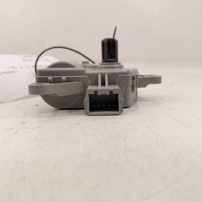 Hyundai Santa Fe Flap Door Motor Heater AC Door Actuator  2019 2020