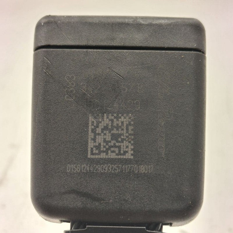 Alfa Romeo Stelvio Seat Belt Buckle Latch Left Driver Rear Back  2018 