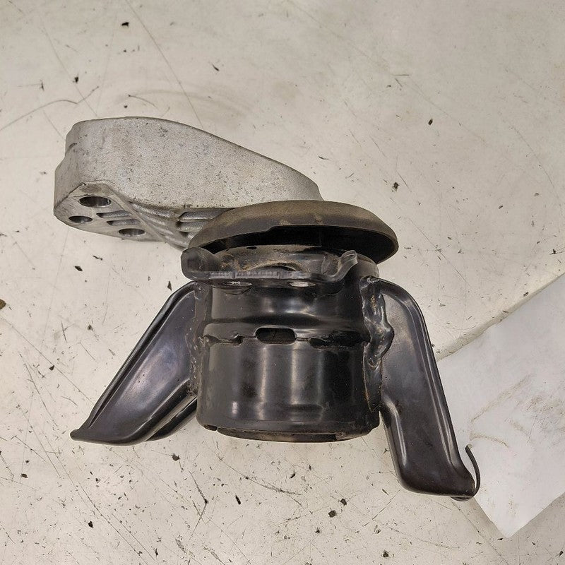 Kia Sorento Engine Motor Mount Right Passenger  3.3 2018 2017 2016