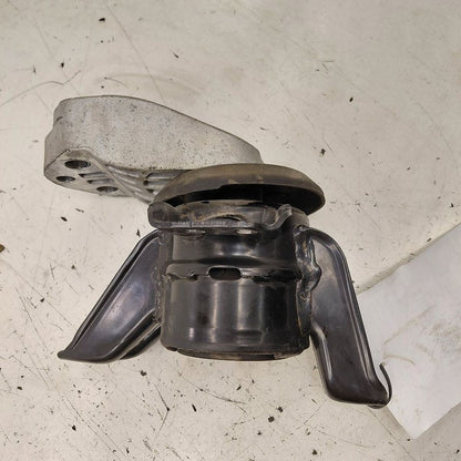 Kia Sorento Engine Motor Mount Right Passenger  3.3 2018 2017 2016