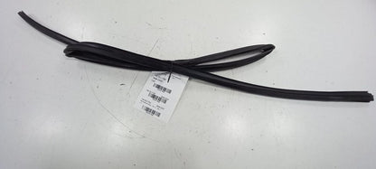 Subaru Forester Door Glass Window Seal Rubber Right Passenger Rear Bac