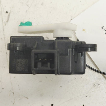 Mazda 3 Flap Door Motor Heater AC Door Actuator  2023 2022 2021