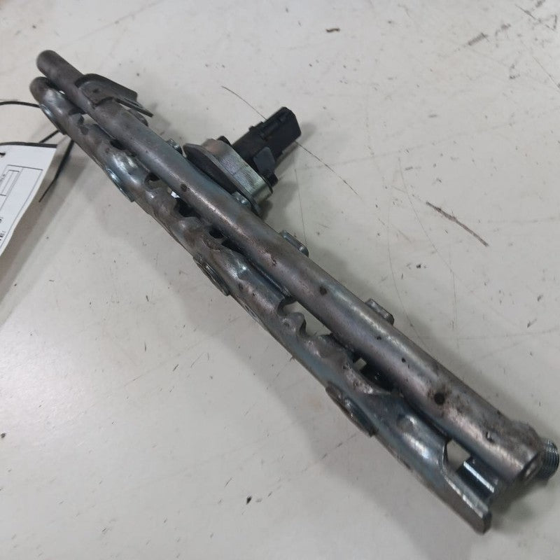 Toyota Corolla 2.0 Lower Fuel Rail Injection Injector Mount Bar  2019 