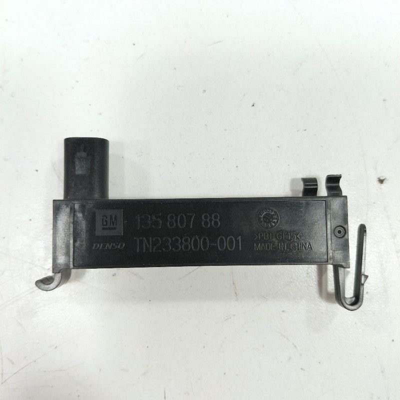 Buick Encore Keyless Entry Antenna Module {13580788} 2020 2019 2018 OE