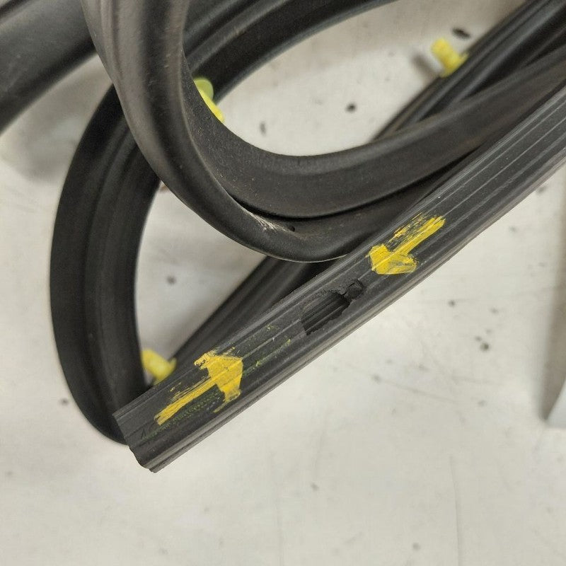 Honda HR-V On Door Seal Rubber Right Passenger Rear Back  2026 2025 20