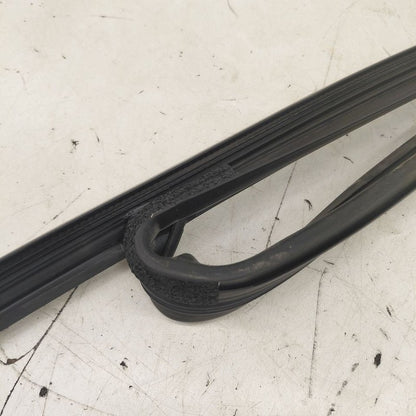 Cadillac CT6 Door Glass Window Seal Rubber Right Passenger Front  2018
