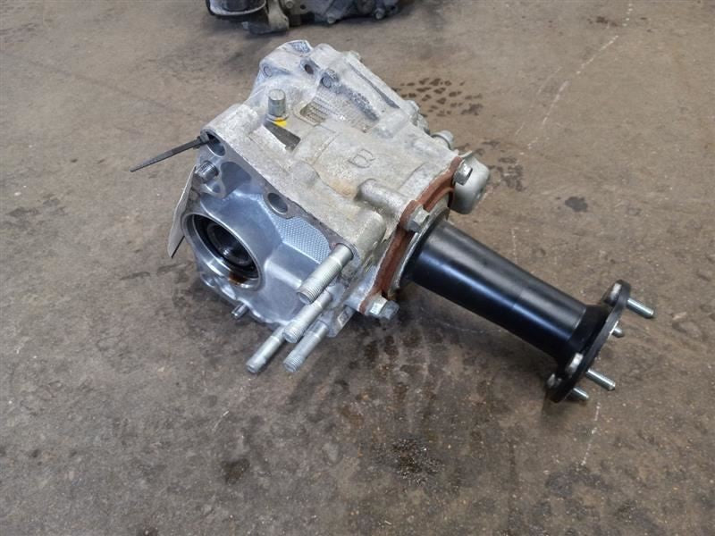 Transfer Case Without Torque Vectoring Fits 19-25 RAV4