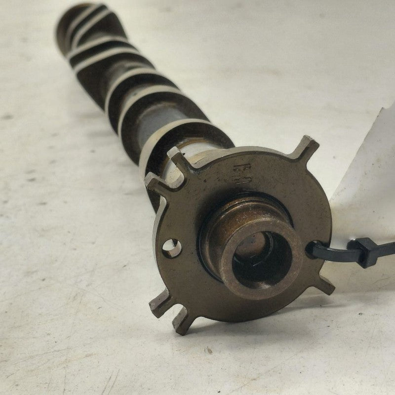 Nissan Versa Note Engine Cylinder Head Intake Camshaft  1.6 2019 2018 
