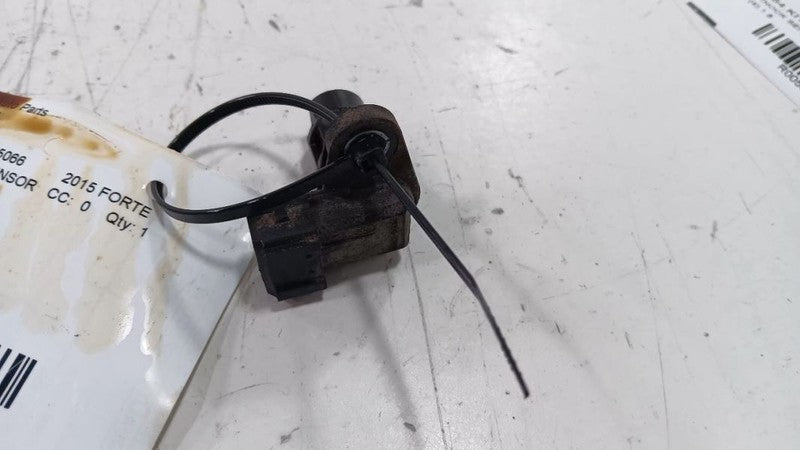 Kia Forte Camshaft Cam Shaft Position Sensor  2014 2015 2016