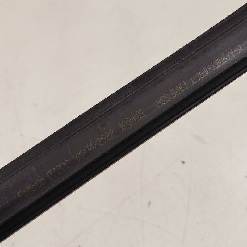 Ford Escape Left Front Weather Strip Interior  2022 2023 2024