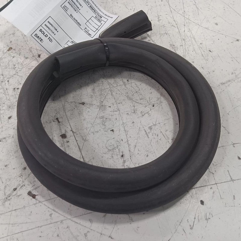 Hyundai Elantra Cowl Vent Panel Hood Rubber Seal  2017 2018 2019 2020