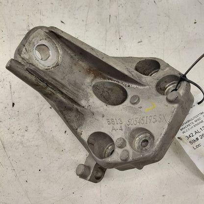 Alfa Romeo Stelvio Driver Left Side Engine Bracket  2.0 2018 2019 2020