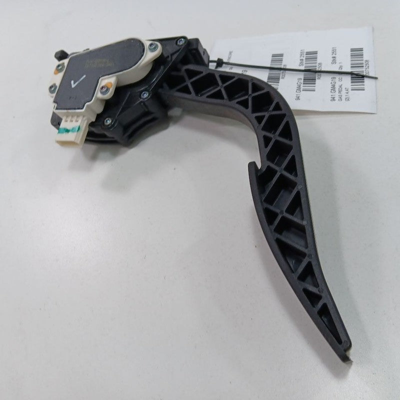 Buick Encore Gas Pedal  2019 2018 2017 OEM