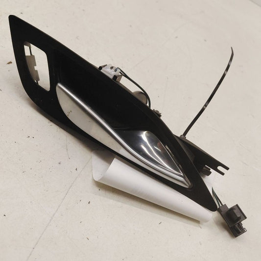 Cadillac XTS Door Handle Right Passenger Front Interior Inside      20