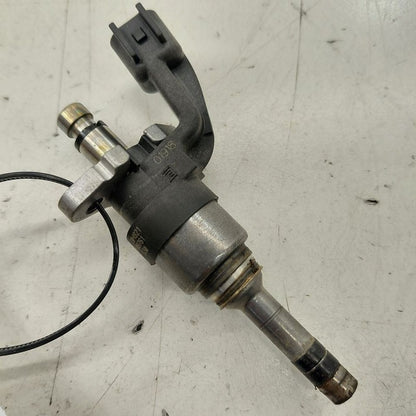 Fuel Injection Injector Fits 16-19 Chevy Volt