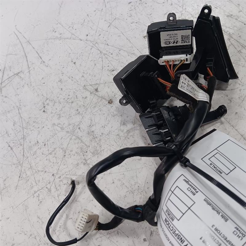 Kia Forte Column Switch Blinker Signal Wiper Mount Bracket  2014 2015 2016