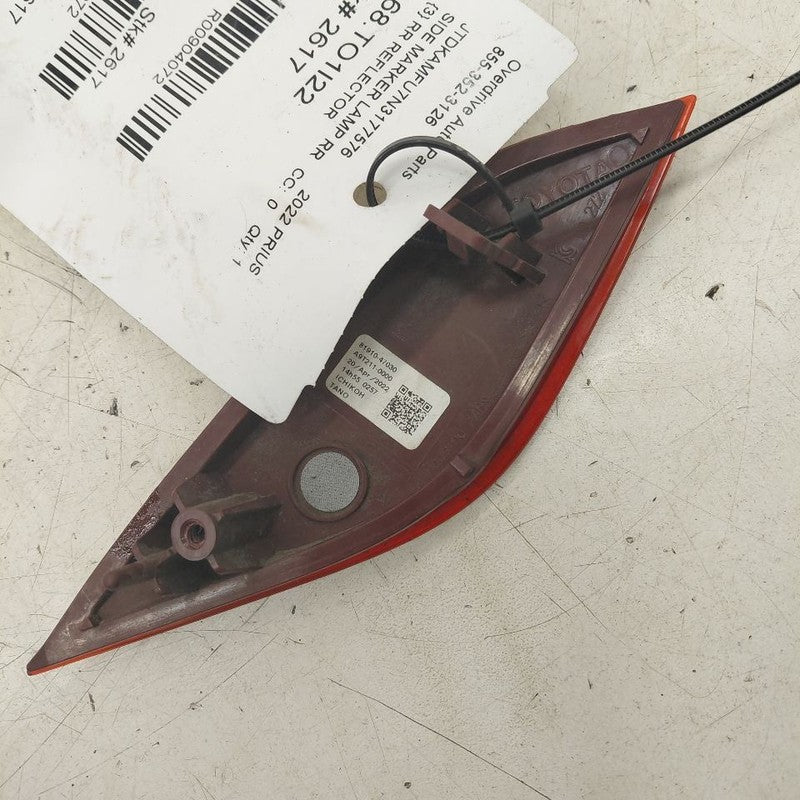 Toyota Prius Passenger Right Rear Side Reflector  2022 2021 2020