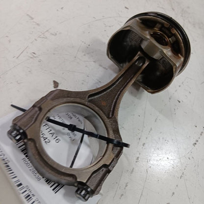 Fiat 500 Single Piston With Connecting Rod   2016 2017 OEM