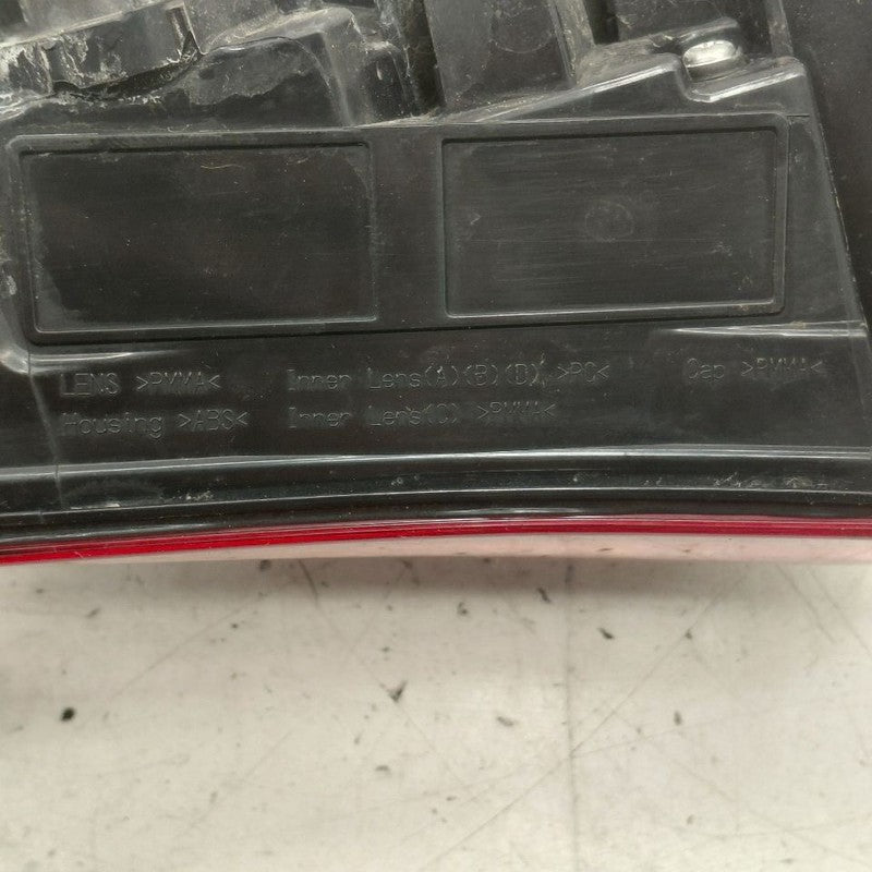 Passenger Right Tail Light Brake Lamp VIN Fu 7th And 8th Dgit 19-22 To