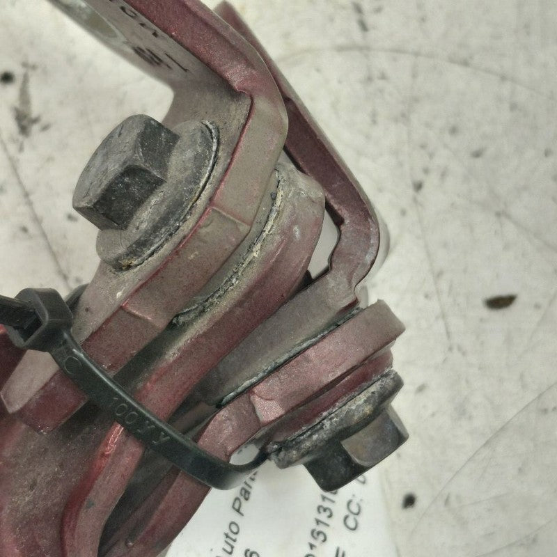 Jeep Cherokee Door Hinge Set Left Front Driver  2019 2020 2021