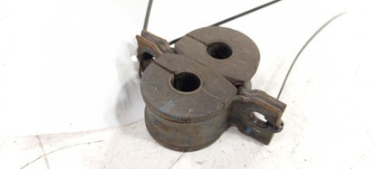 Cadillac CTS Sway Bar Bushing Mounting Bracket 2011 2012 2013