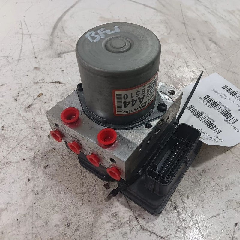 Anti-Lock Brake Part Pump Actuator Sedan Disc Brakes Fits 19 Hyundai E