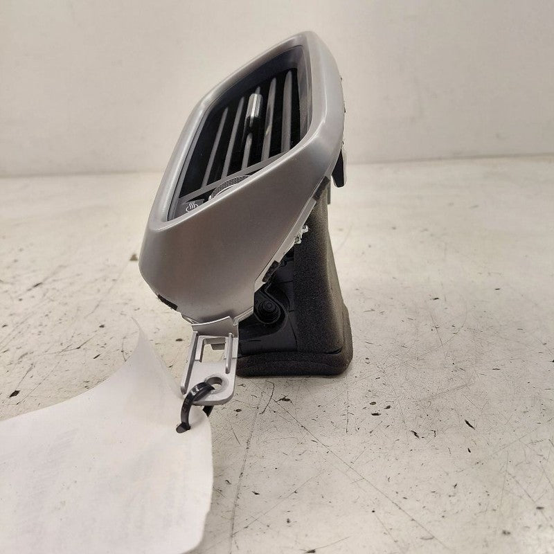 Kia Sorento Dash Air Vent Right Passenger  2018 2017 2016