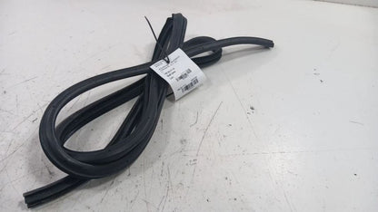 Subaru Forester On Body Door Jamb Seal Gasket Front Left Driver  2017 