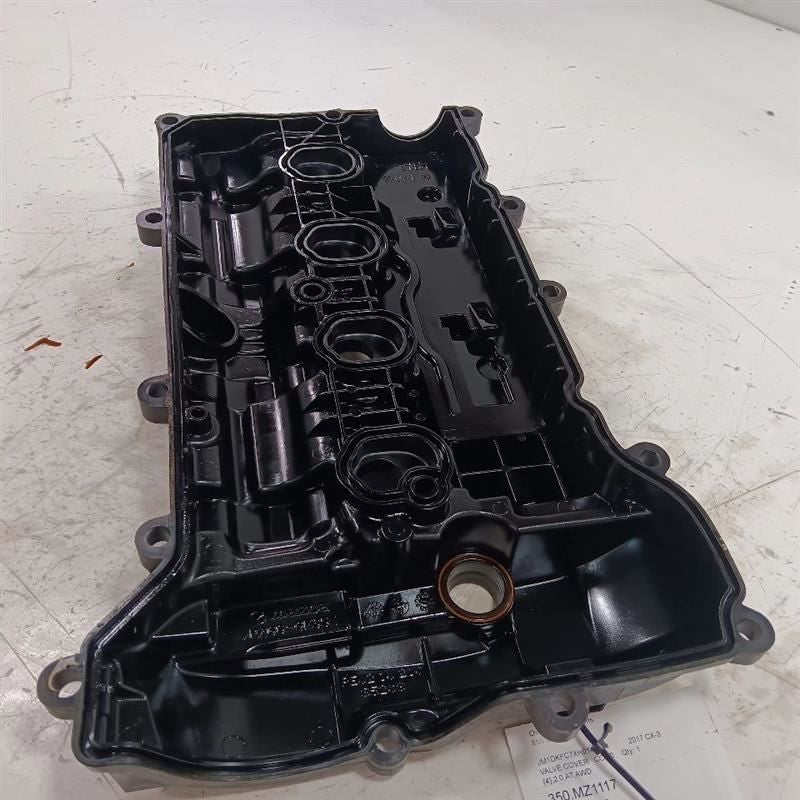 Mazda CX-3 Engine Cylinder Head Valve Cover  2016 2017 2018 OEM