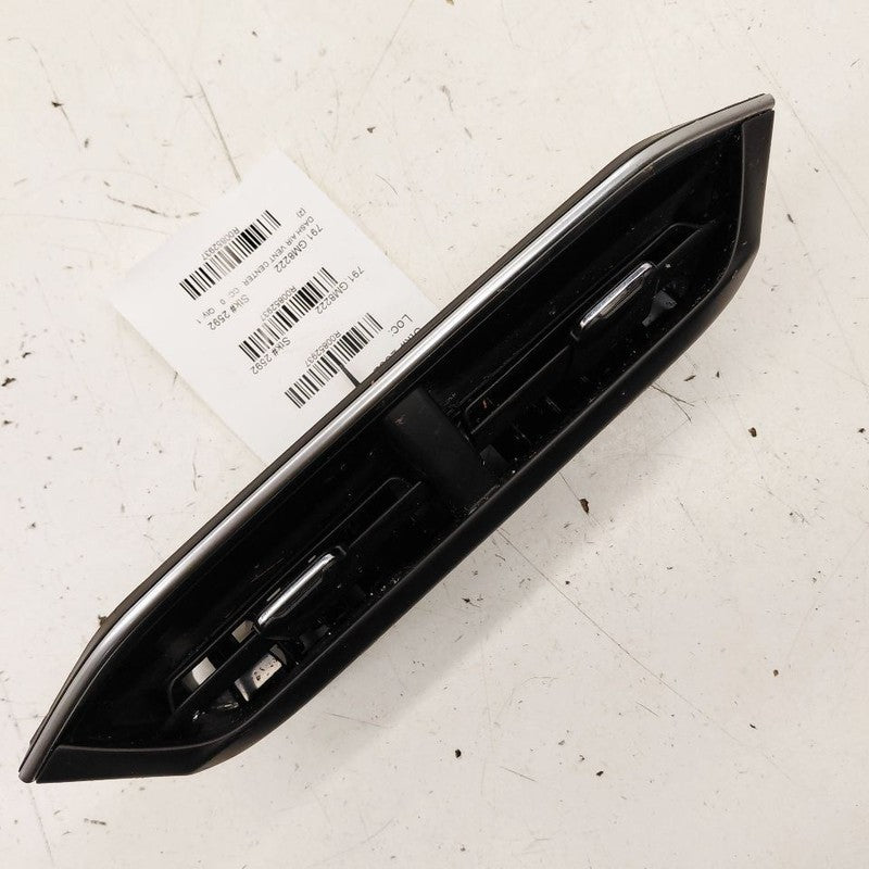 Chevy Trailblazer Dash Air Vent Center Middle  2023 2022 2021