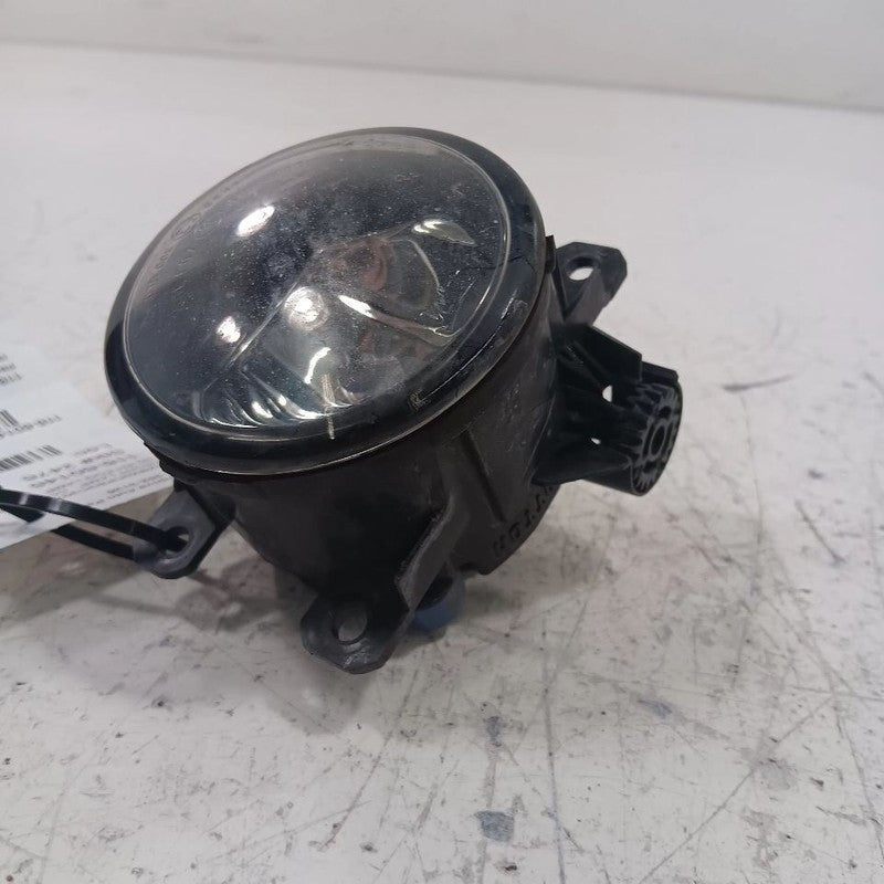 Passenger Right Fog Light Lamp Fits 13-17 Nissan LEAF