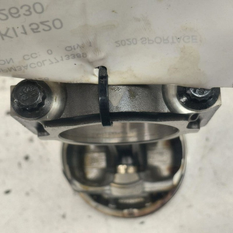 Kia Sportage Single Piston With Connecting Rod   2.4 2020 2021 2022