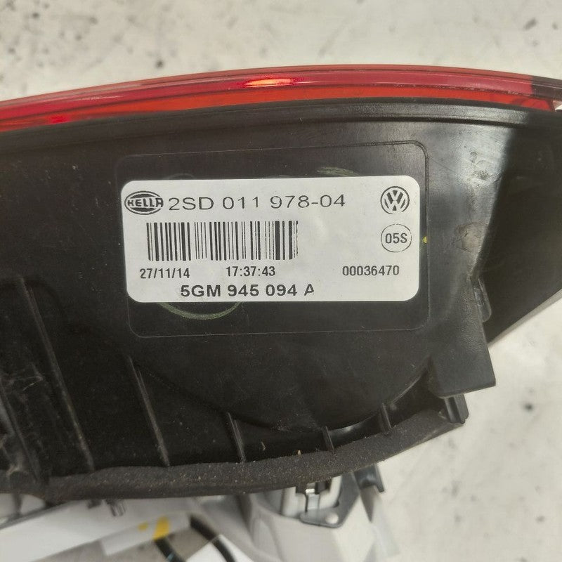 Passenger Right Tail Light Brake Lamp Hatchback Base Fits 15-17 Volksw