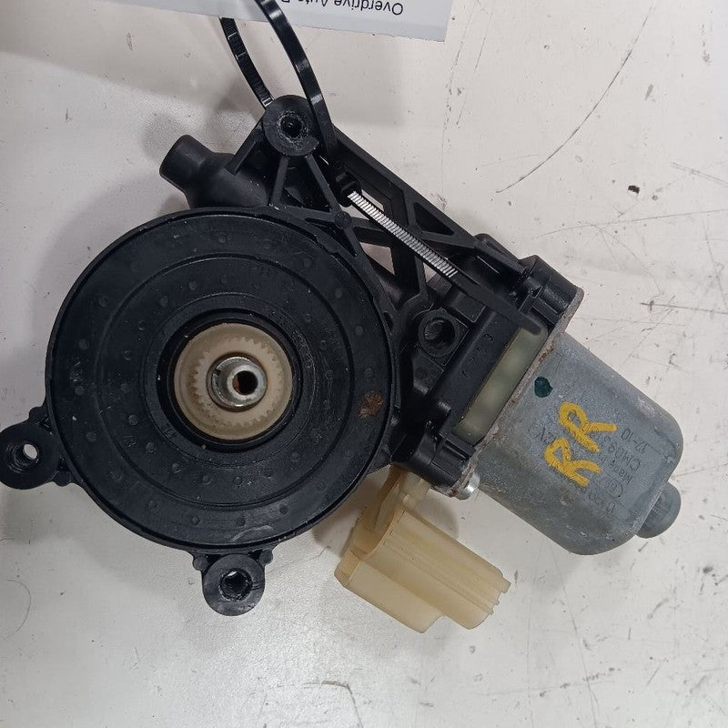 Ford Escape Passenger Right Rear Power Window Motor  2019 2018 2017 OE