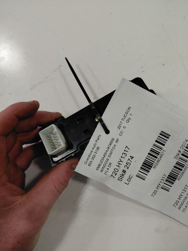 Hyundai Tucson Power Window Switch Right Passenger Front  2016 2017 2018