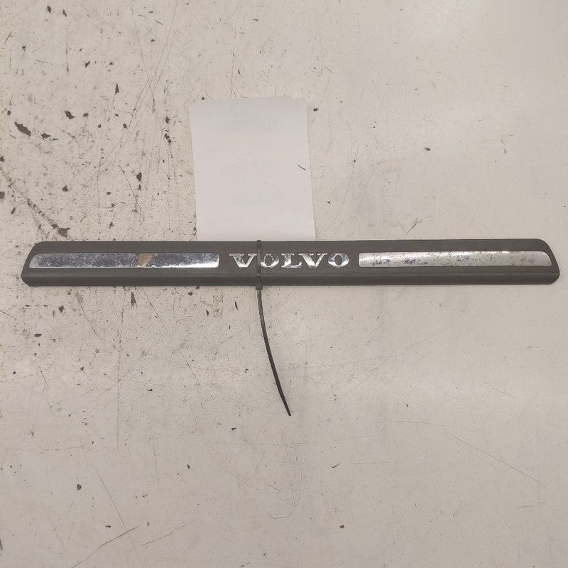 Volvo S60 Sill Trim Plate Door Jam Threshold Left Driver Front  2013 2