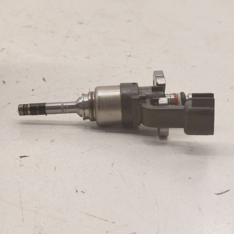 Fuel Injection Injector Fits 23-25 Chevy Equinox