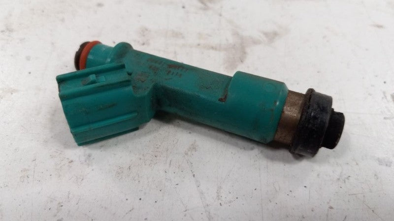 2320928080 Fuel Injection Parts Fuel Injector Fits 08-15 SCION XB