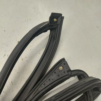 Chevy Trax On Door Seal Rubber Right Passenger Front  2025 2024