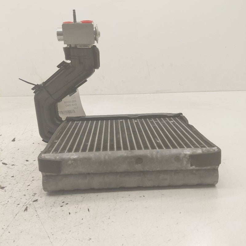 Air Conditioning AC Evaporator Fits 07-16 Volvo 80 Series