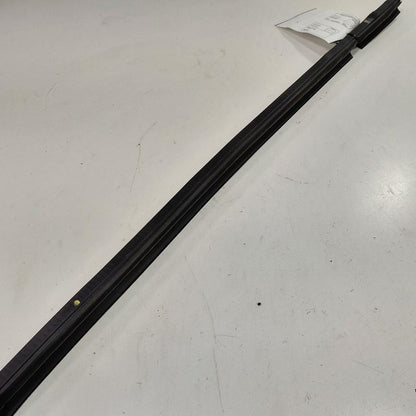 Buick Encore Right Front Weather Strip Interior  2020 2019 2018 OEM